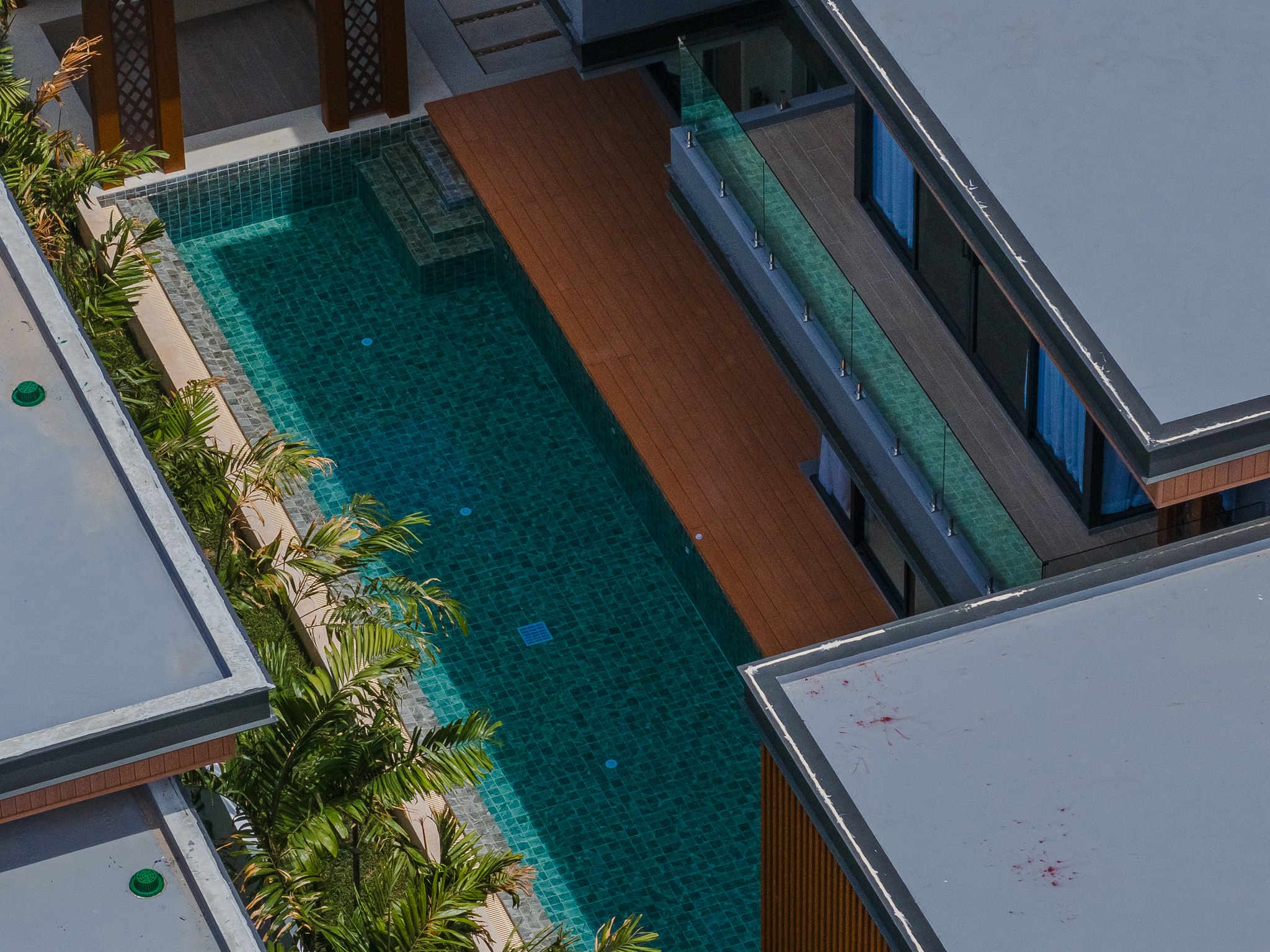 The Ozone Grand Residences 47